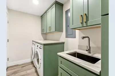 5354 Knollwood Place, Sarasota, FL 34232 - Photo 13