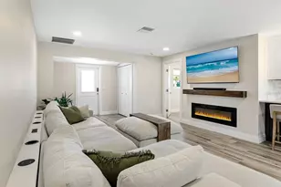 5354 Knollwood Pl, Sarasota, FL 34232 - Photo 7