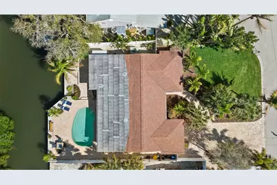 353 Avenida Leona, Sarasota, FL 34242 - Photo 59