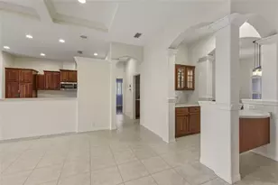 6586 Waters Edge Way, Lakewood Ranch, FL 34202 - Photo 17