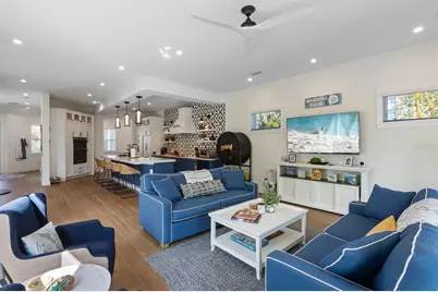 211 81st Street #B, Holmes Beach, FL 34217 - Photo 15