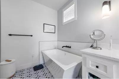 211 81st Street #B, Holmes Beach, FL 34217 - Photo 31