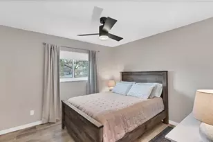 8706 11th Ave Pl NW, Bradenton, FL 34209 - Photo 23