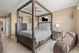 1602 Stickney Point Rd, Sarasota, FL 34231 - Photo 21