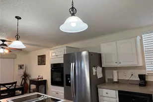 5707 45th St E, Bradenton, FL 34203 - Photo 7