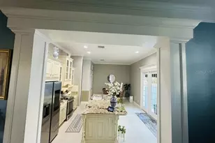 539 Dowling Cir, Lady Lake, FL 32159 - Photo 5