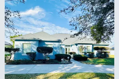 539 Dowling Circle, Lady Lake, FL 32159 - Photo 1