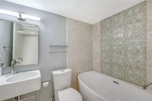 5196 Marsh Field Ln, Sarasota, FL 34235 - Photo 33