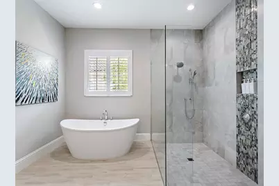 8556 Pavia Way, Lakewood Ranch, FL 34202 - Photo 31