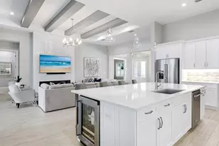 8556 Pavia Way, Lakewood Ranch, FL 34202 - Photo 17