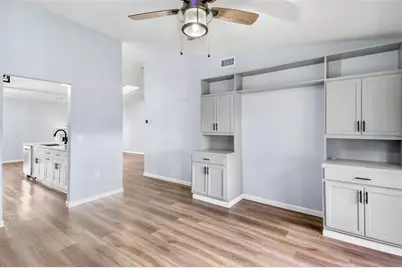 2529 Rustic Oak Ct Court, Sarasota, FL 34232 - Photo 9