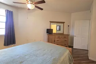 5655 Bentgrass Dr, Sarasota, FL 34235 - Photo 13