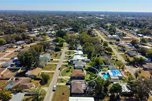 3008 Arch Dr, Sarasota, FL 34232 - Photo 3