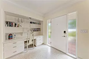 2705 S Brink Ave, Sarasota, FL 34239 - Photo 7