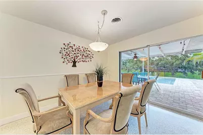 2705 S Brink Avenue, Sarasota, FL 34239 - Photo 17