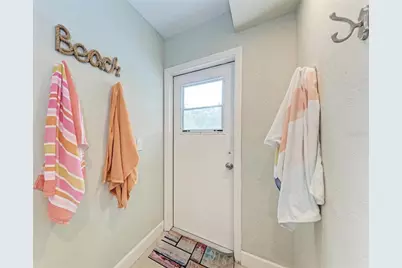 2705 S Brink Avenue, Sarasota, FL 34239 - Photo 25