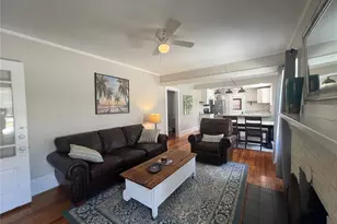 914 17th St W, Bradenton, FL 34205 - Photo 11