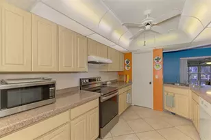 602 Portia St N, Nokomis, FL 34275 - Photo 9