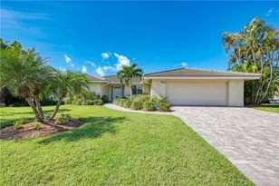 7692 Cove Terrace, Sarasota, FL 34231 - Photo 47