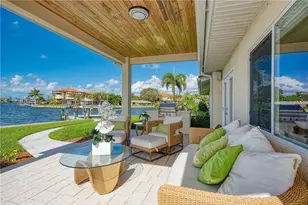 7692 Cove Terrace, Sarasota, FL 34231 - Photo 39