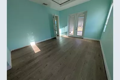 13653 Heritage Way, Sarasota, FL 34240 - Photo 15