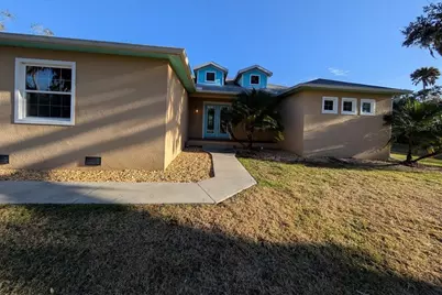 13653 Heritage Way, Sarasota, FL 34240 - Photo 3