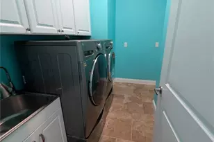 13653 Heritage Way, Sarasota, FL 34240 - Photo 25