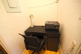 2342 Margaret St, Sarasota, FL 34237 - Photo 47