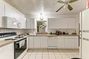 1205 44th Ave E, Bradenton, FL 34203 - Photo 17