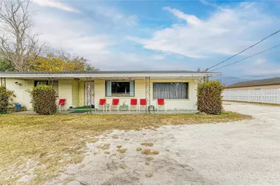 1205 44th Avenue E, Bradenton, FL 34203 - Photo 1