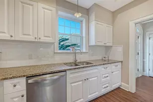 57 Bishopscourt Rd, Osprey, FL 34229 - Photo 27