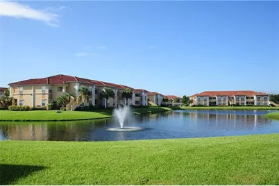 1040 Villagio Circle #201, Sarasota, FL 34237 - Photo 11