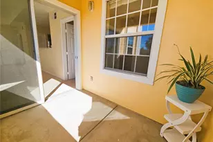 1040 Villagio Cir, Sarasota, FL 34237 - Photo 11