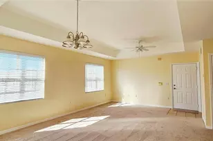 1040 Villagio Cir, Sarasota, FL 34237 - Photo 7