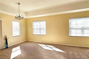 1040 Villagio Cir, Sarasota, FL 34237 - Photo 5