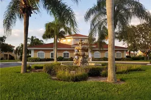 1040 Villagio Cir, Sarasota, FL 34237 - Photo 17
