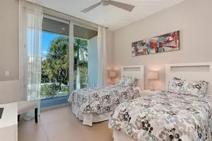 160 Whittier Dr, Sarasota, FL 34236 - Photo 45