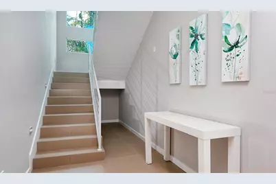 160 Whittier Drive, Sarasota, FL 34236 - Photo 11