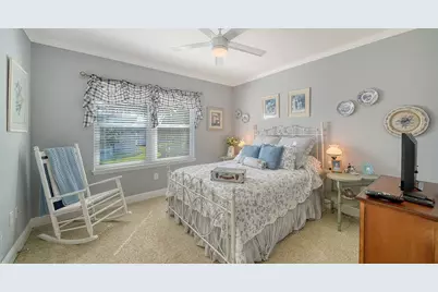 7910 34th Avenue W #203, Bradenton, FL 34209 - Photo 25