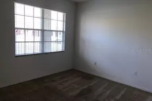 4980 Baraldi Cir, Sarasota, FL 34235 - Photo 11