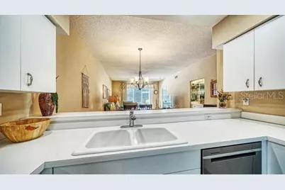 9601 Castle Point Drive #815, Sarasota, FL 34238 - Photo 9