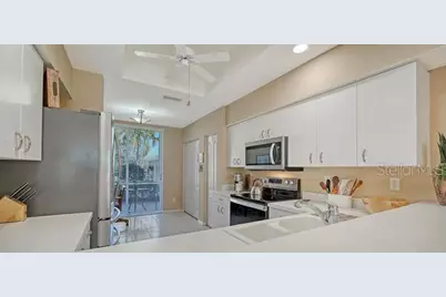 9601 Castle Point Drive #815, Sarasota, FL 34238 - Photo 11