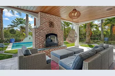 513 Villa Rosa Way, Anna Maria, FL 34216 - Photo 37