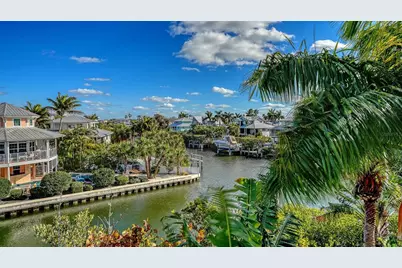 513 Villa Rosa Way, Anna Maria, FL 34216 - Photo 37