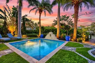 513 Villa Rosa Way, Anna Maria, FL 34216 - Photo 3