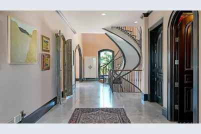 513 Villa Rosa Way, Anna Maria, FL 34216 - Photo 15