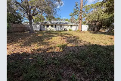 1062 40th Street, Sarasota, FL 34234 - Photo 1