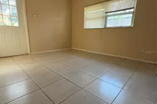 1062 40th St, Sarasota, FL 34234 - Photo 19