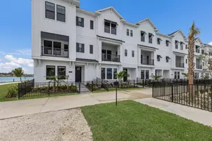 7420 Newham Ln, Sarasota, FL 34240 - Photo 3