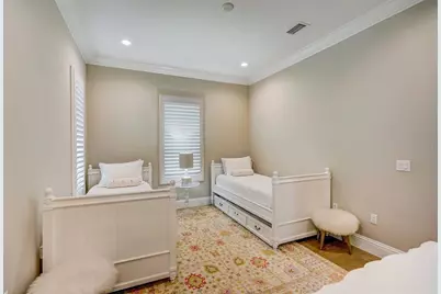 125 S Blvd Of Presidents, Sarasota, FL 34236 - Photo 27